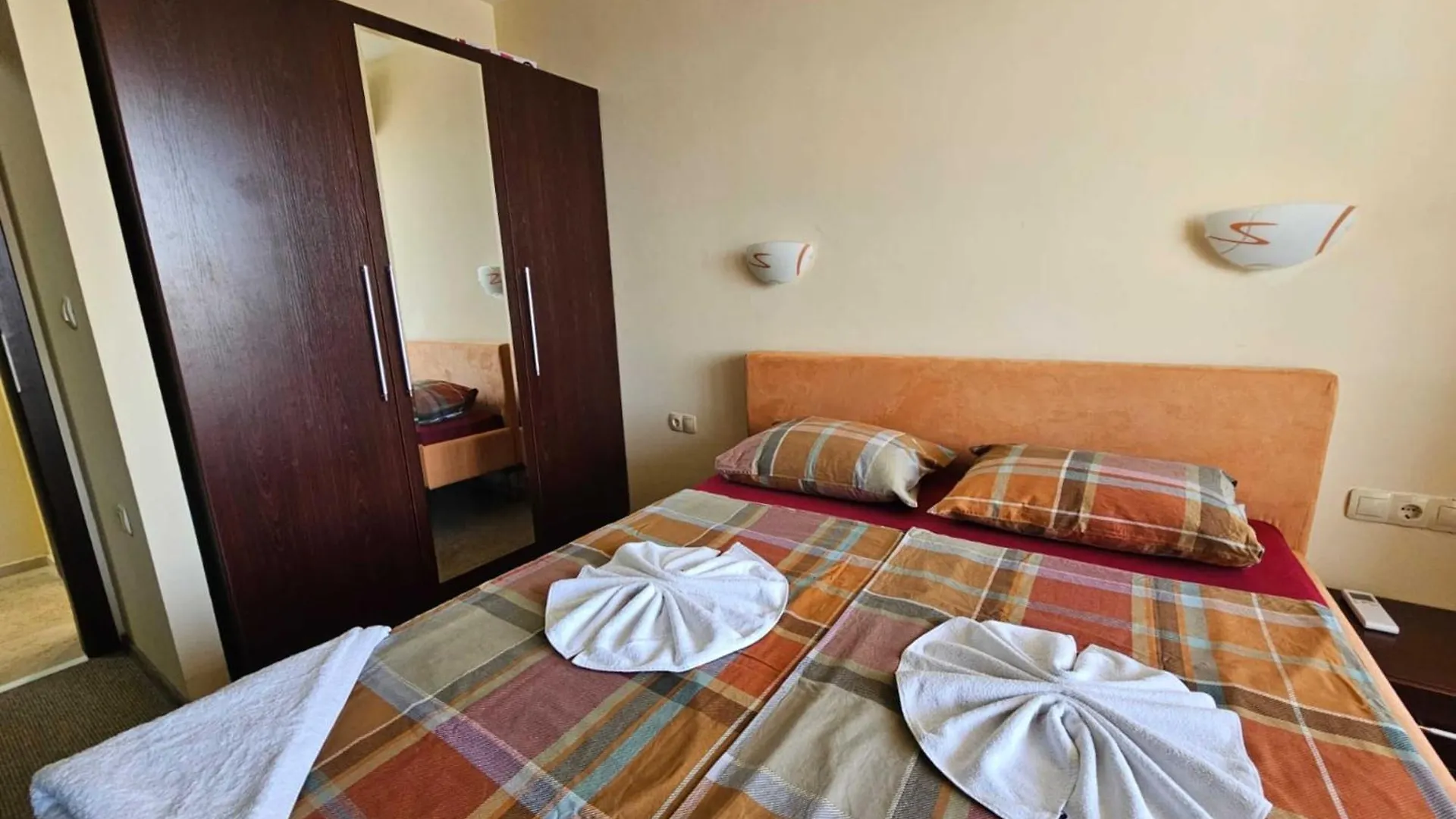 Europroperties Zlatna Kotva Apartments Golden Sands